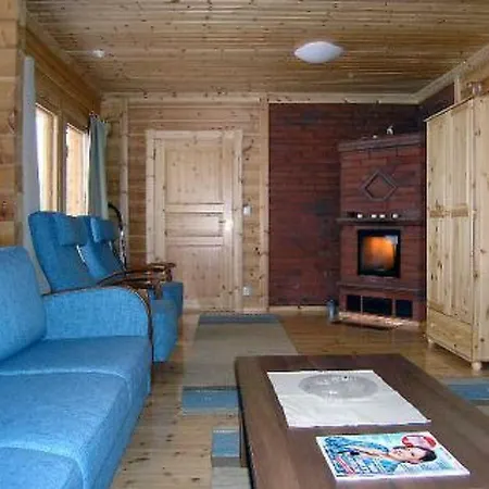 Nyaraló Holiday Home Paeaekkoelae 1 *